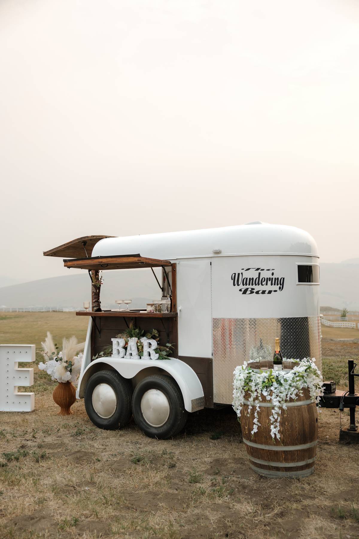 Wedding moment at The Wandering Bar