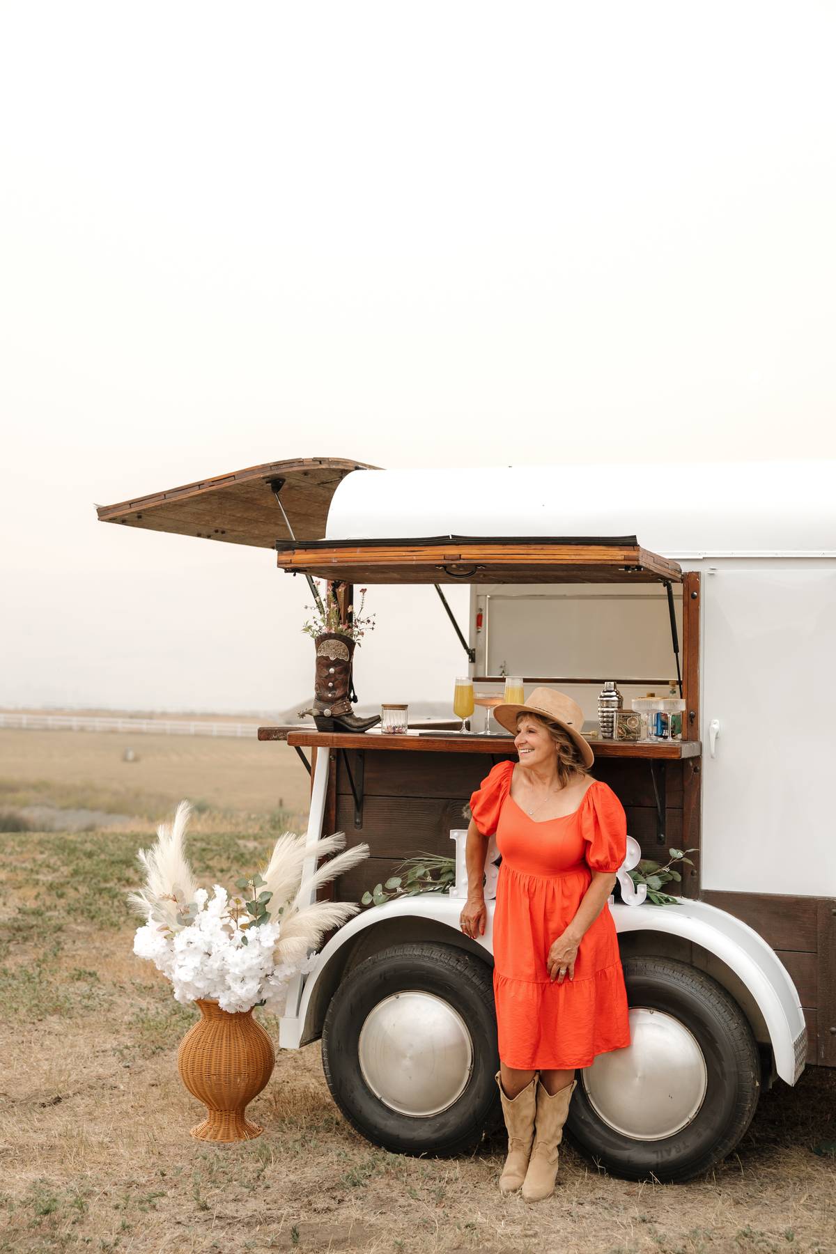 Wedding moment at The Wandering Bar